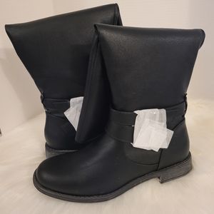 Shoe Dazzle Black riding boots